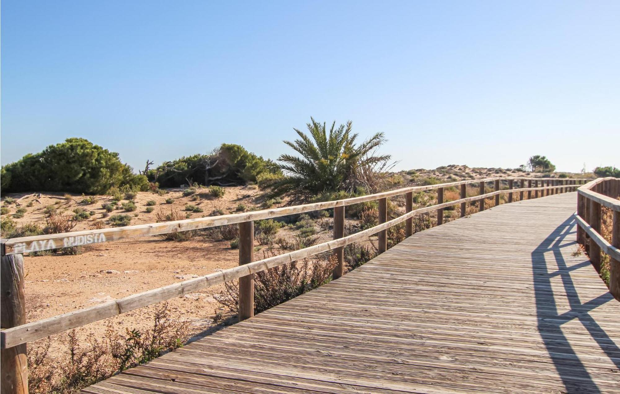 Beach Front Apartment In Los Arenales Del Sol Exteriér fotografie